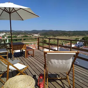 https://casa-pe-do-castelo.hotelaalgarve.com